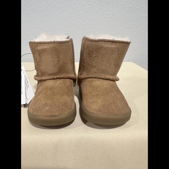 New Infant UGG I Keelan Suede Boots Infant Size 1 - Picture 3 of 9